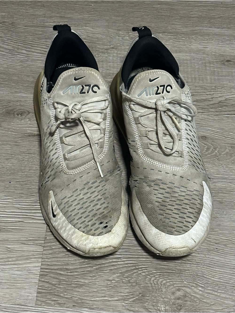 Nike Air Max 270 Men's Sneakers - Beige and Black